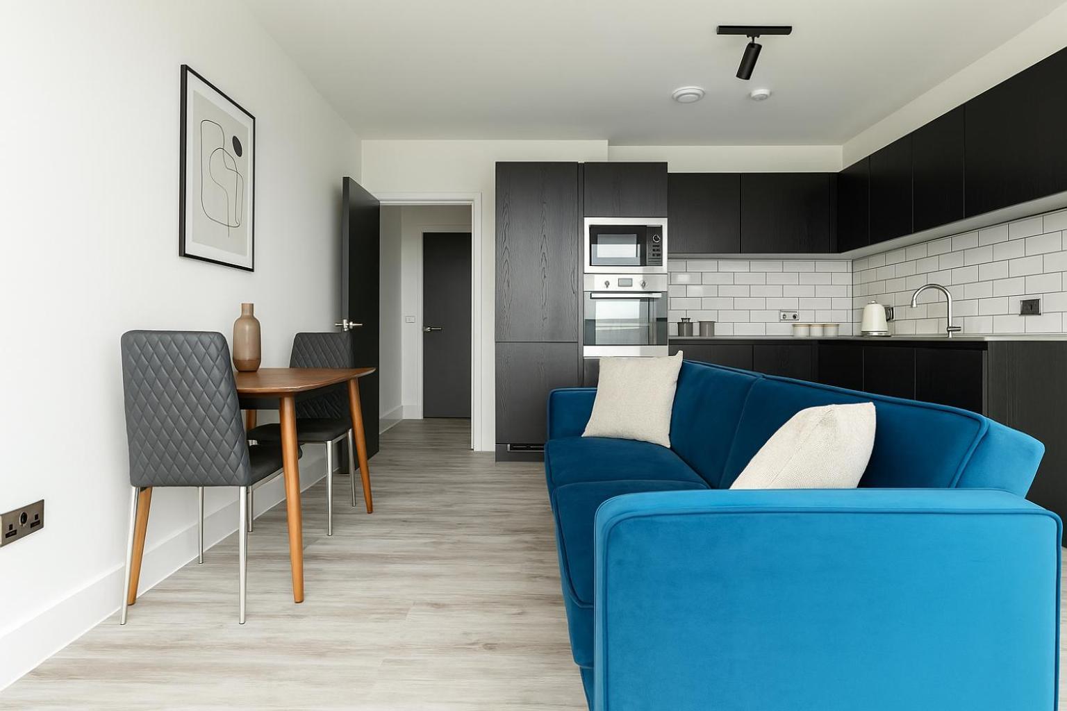 Modern 1-bed Flat - Icon Tower - New Build In One West Point